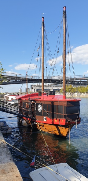 Paris-Bercy-Octobre-2022-bateau