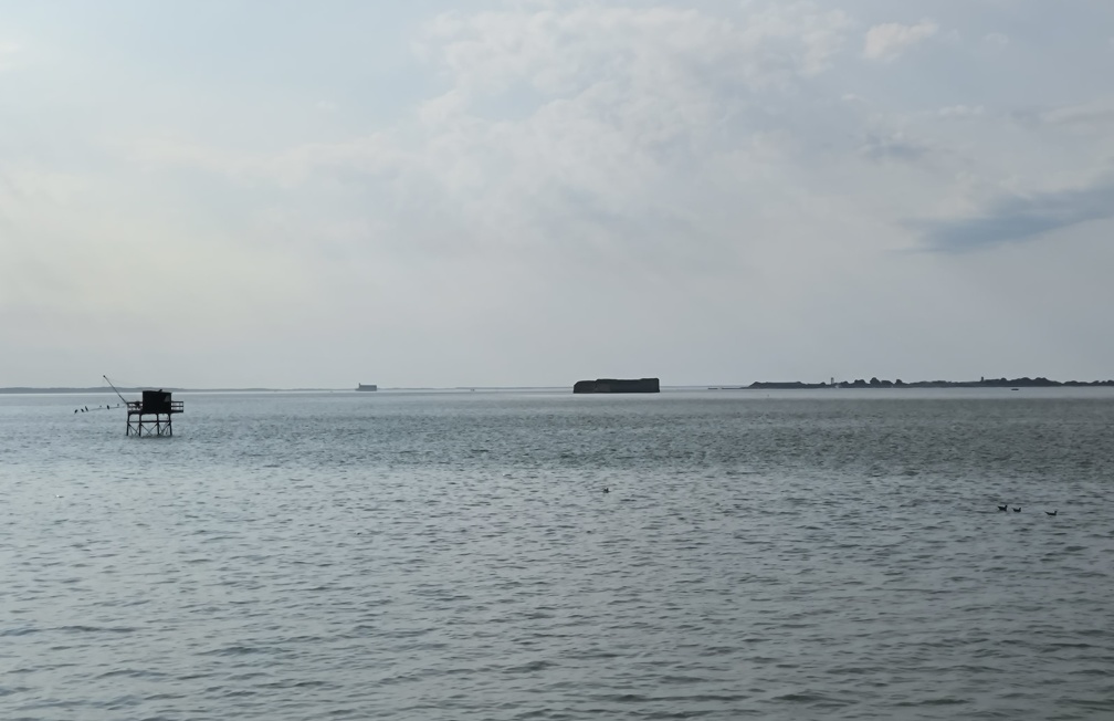 Fouras pointe de la fumée - vue Fort Boyard - Fort Enet - île d'Aix